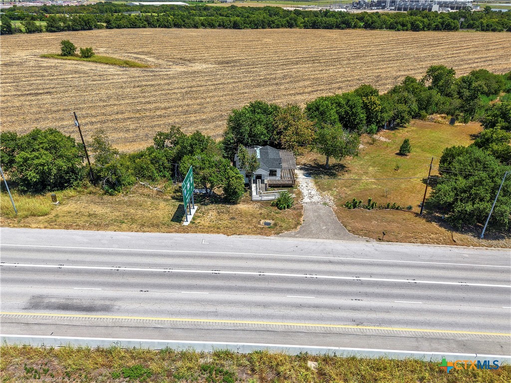 main property photo 25