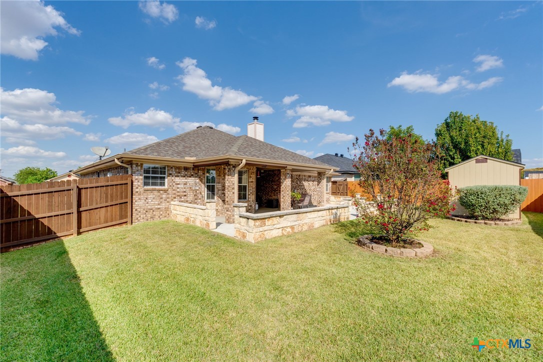 main property photo 27