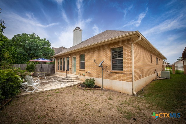 main property photo 13