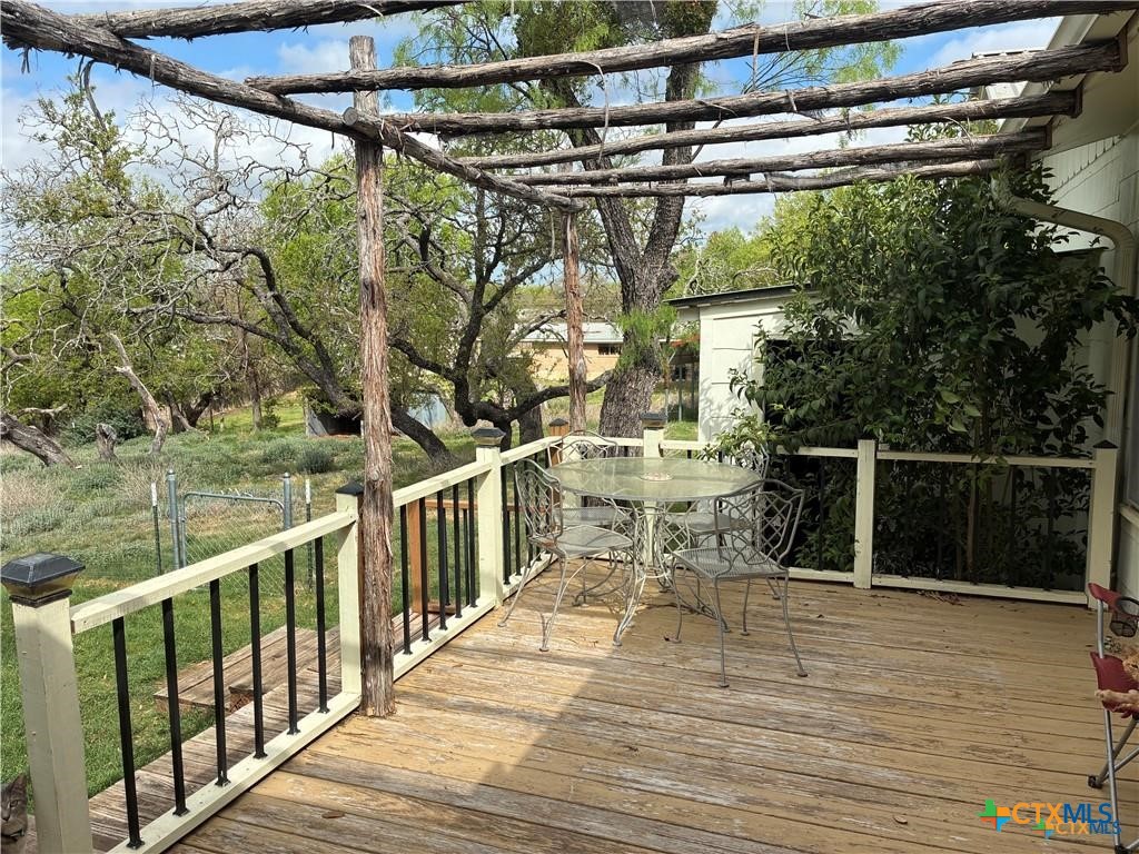 main property photo 28
