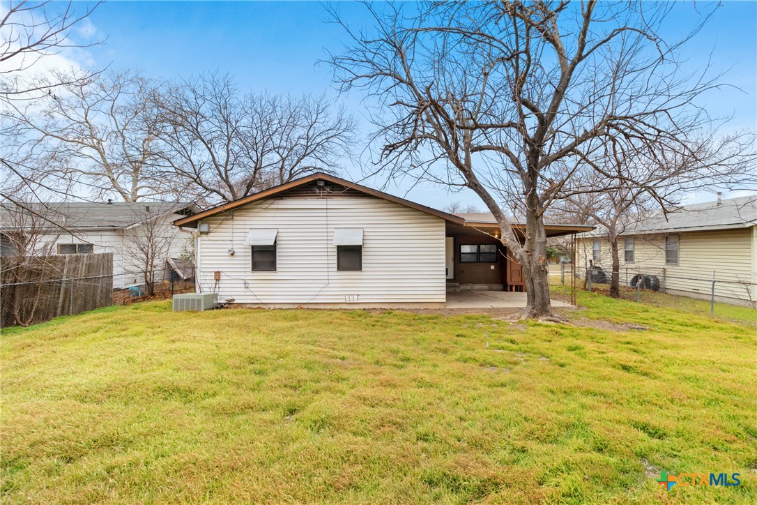 main property photo 25