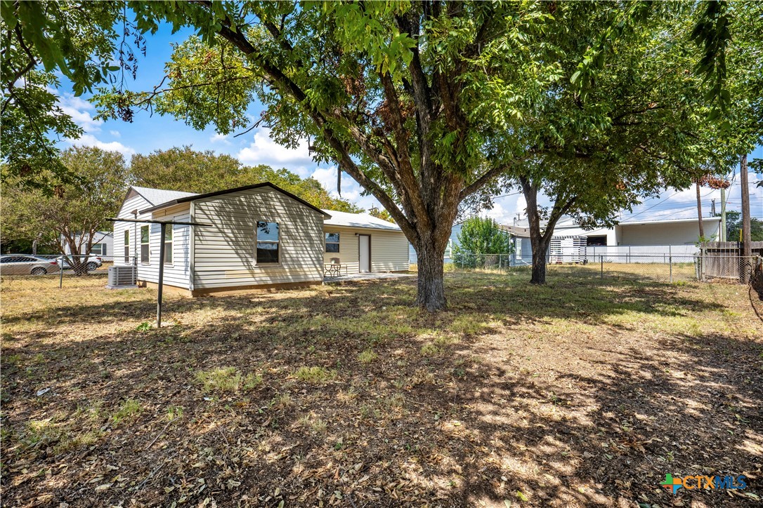 main property photo 24