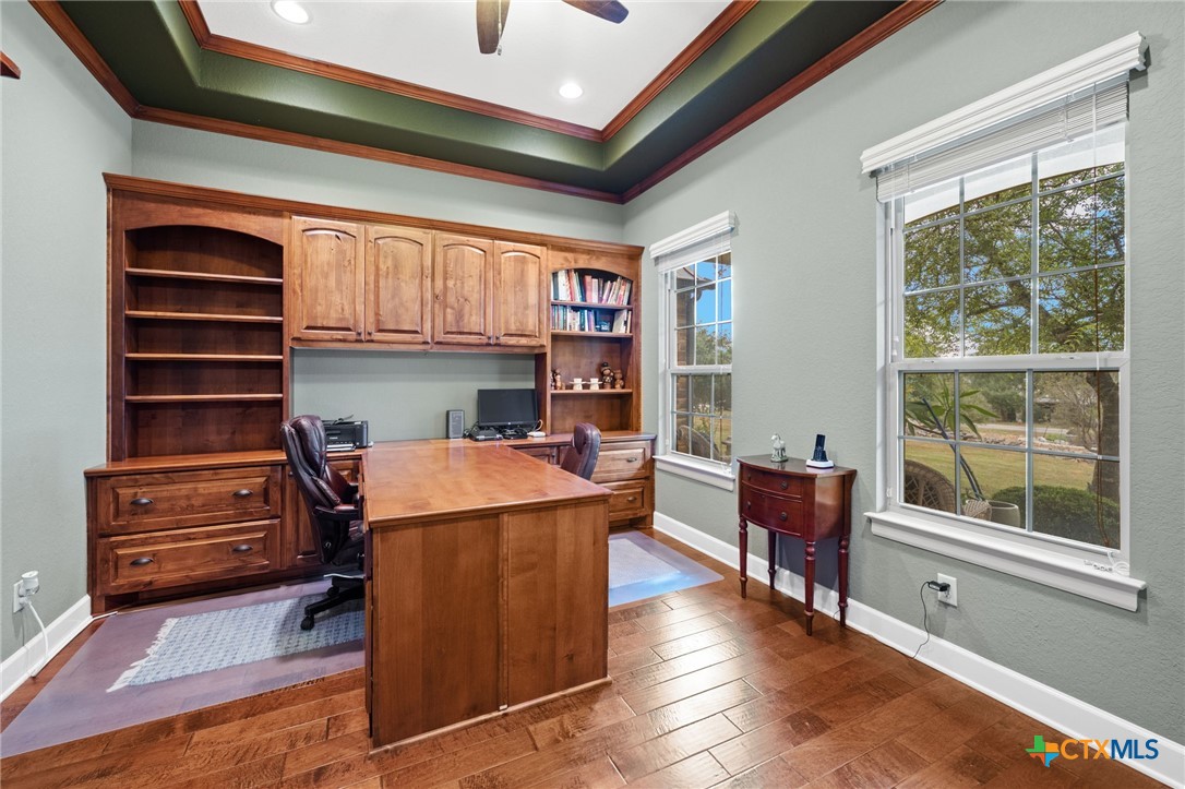 main property photo 25