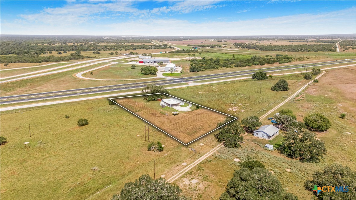 main property photo 8