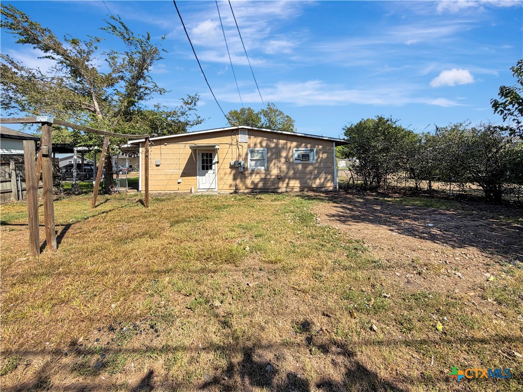 main property photo 9