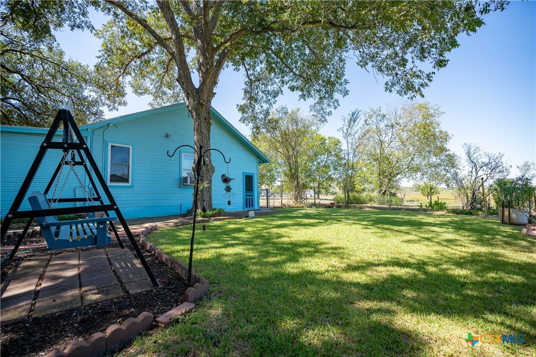 main property photo 27