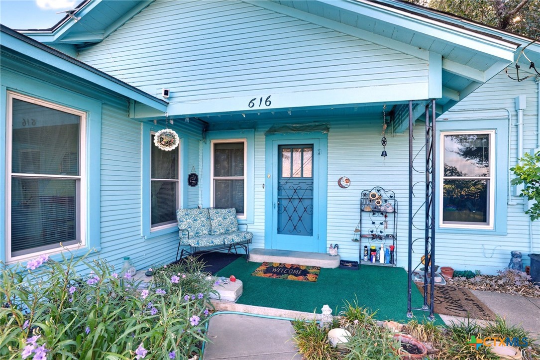 main property photo 6