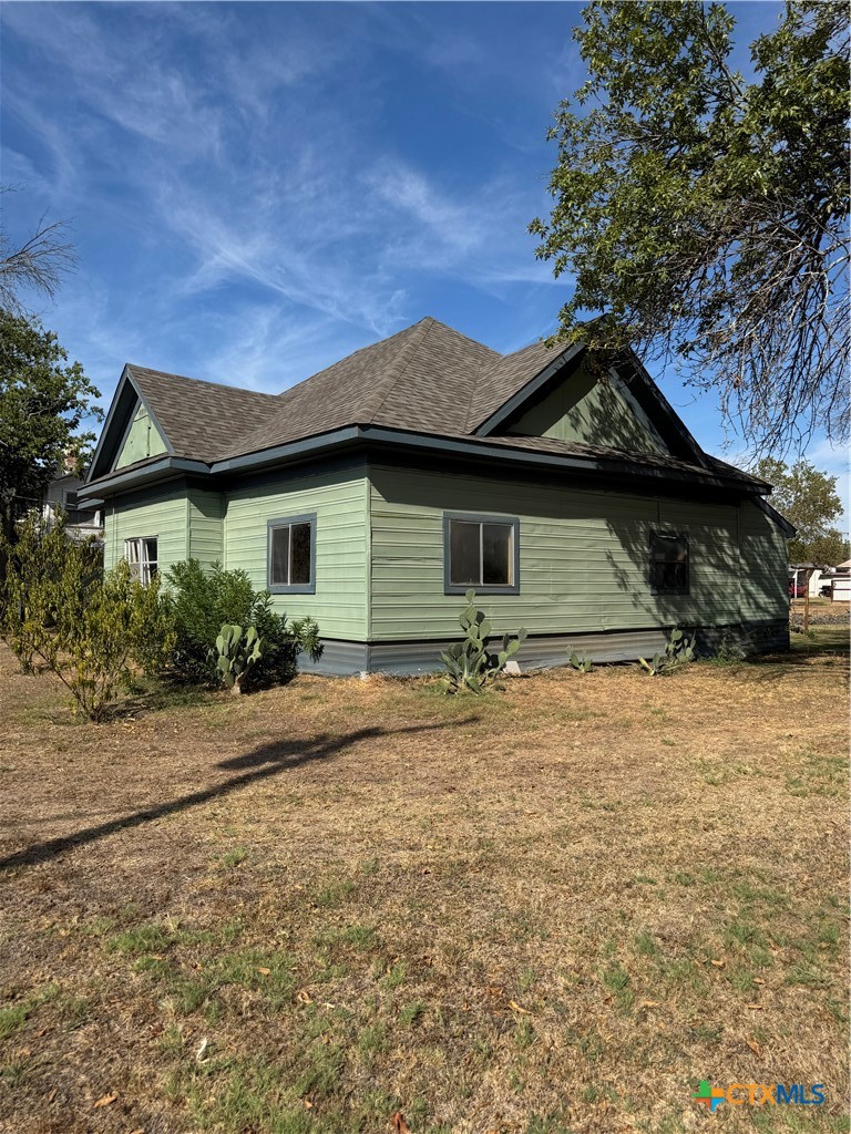 main property photo 3