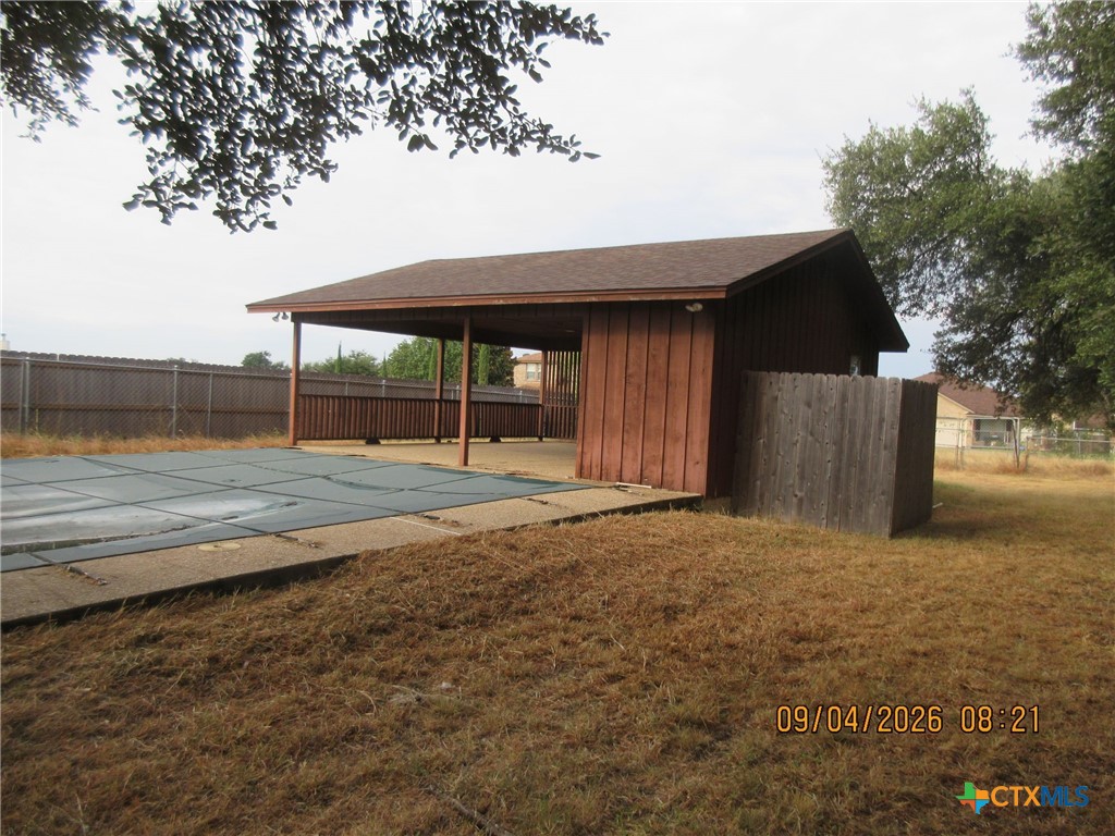 main property photo 44