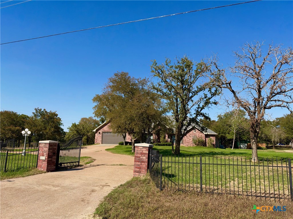 main property photo 36