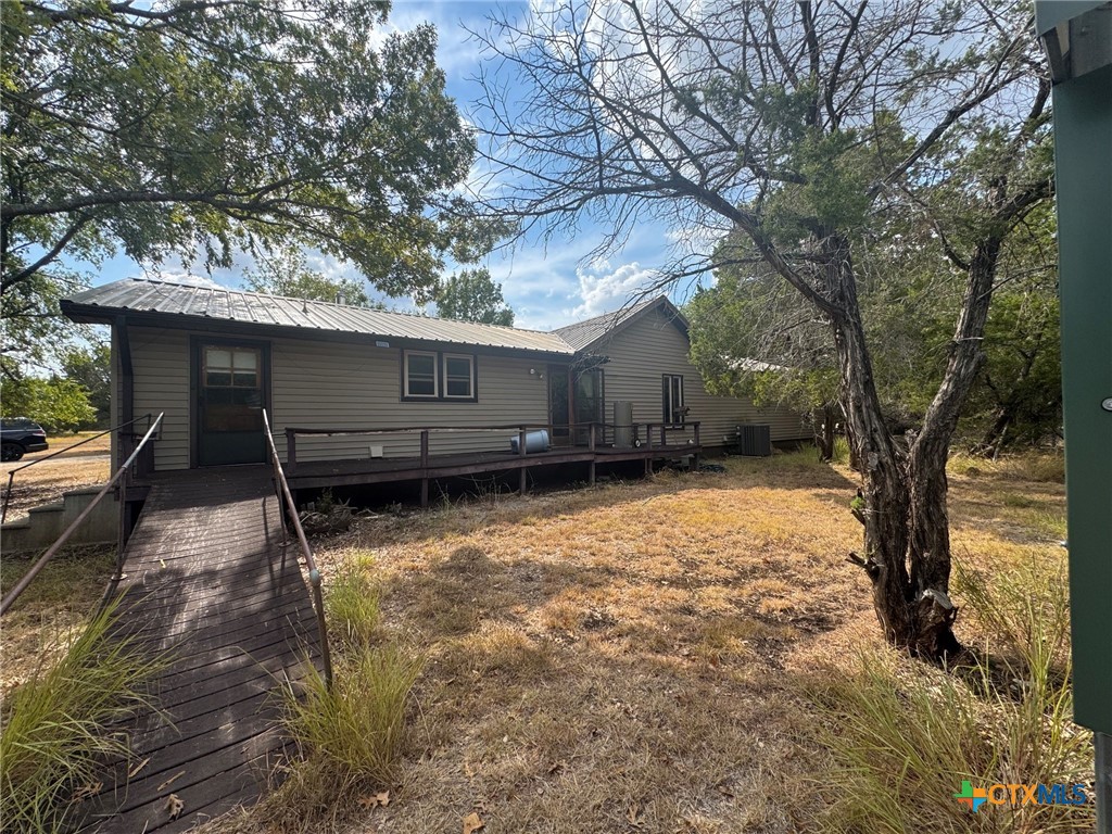 main property photo 29