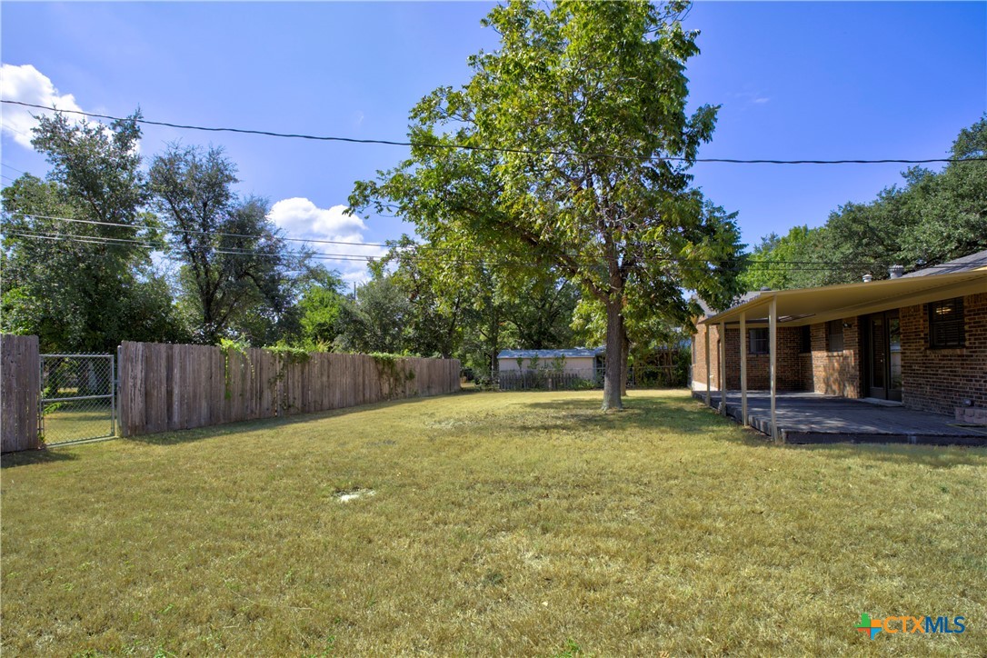 main property photo 16