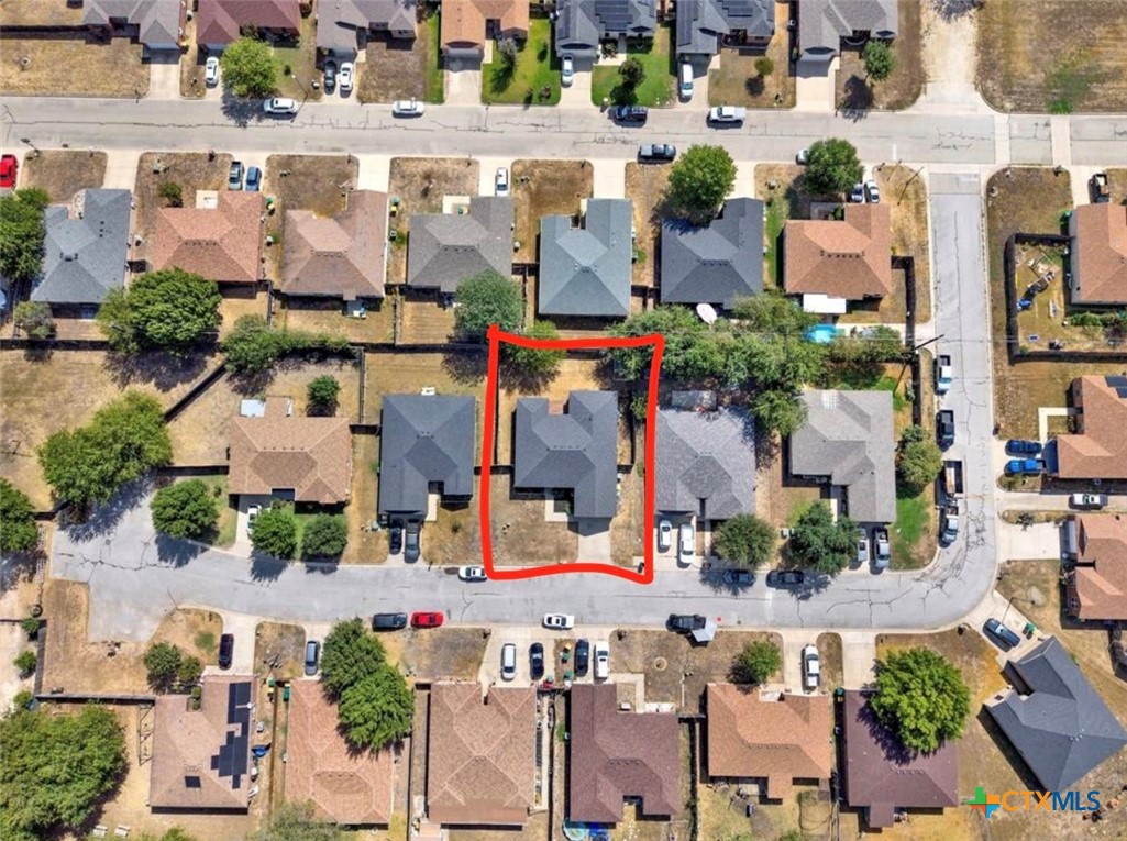 main property photo 22