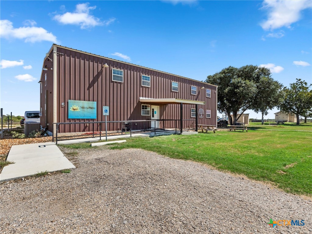 main property photo 12