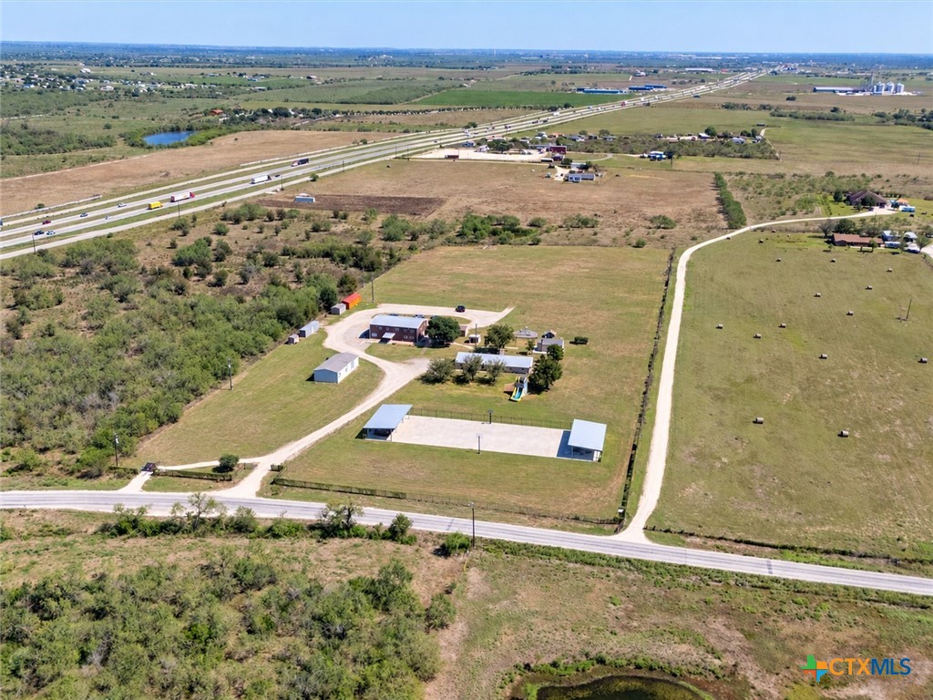 main property photo 34