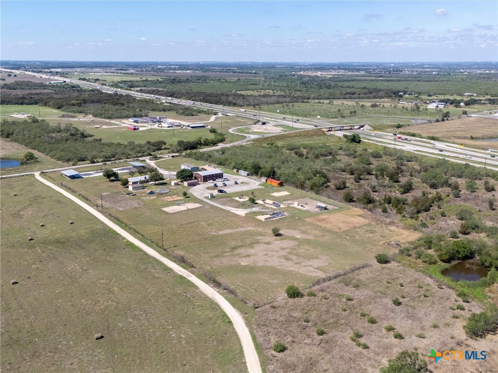 main property photo 35