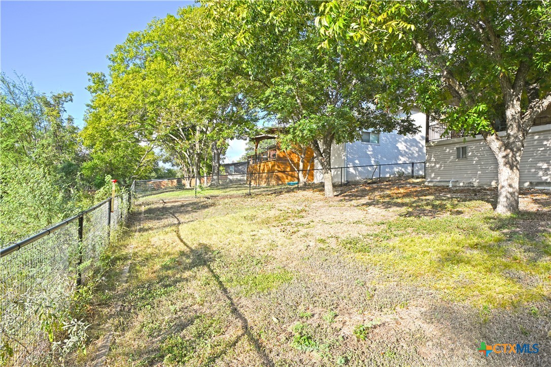main property photo 45