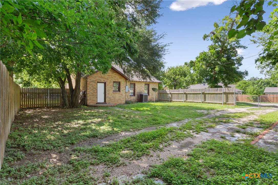main property photo 16