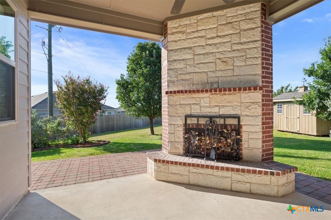 main property photo 22