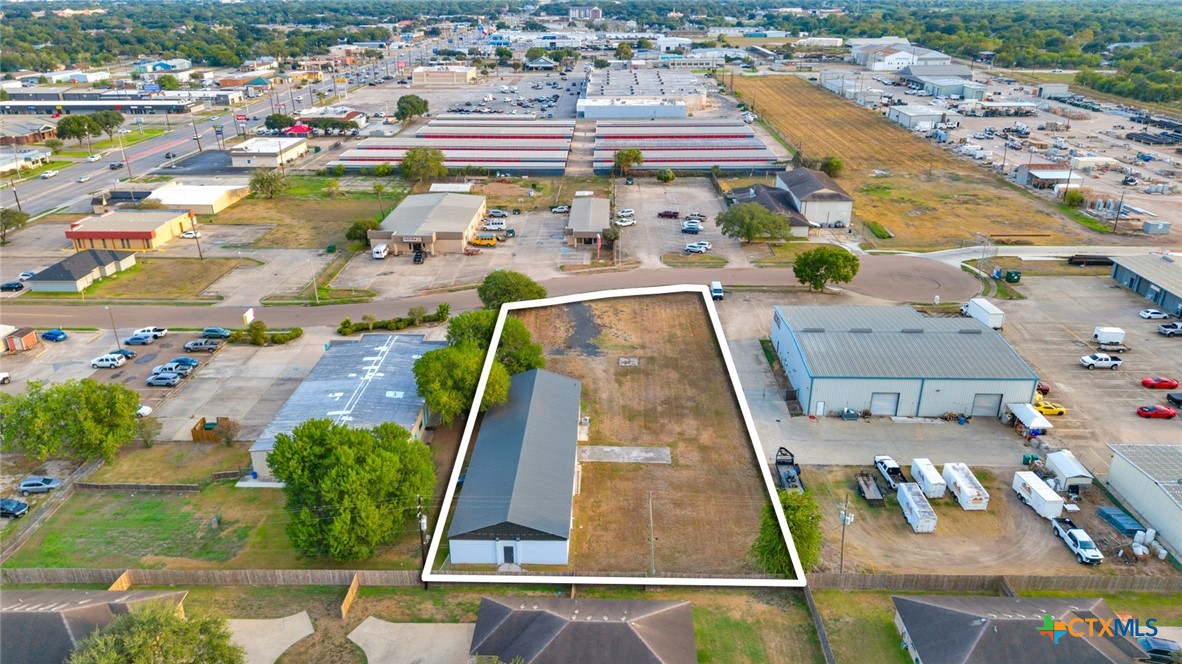 main property photo 22