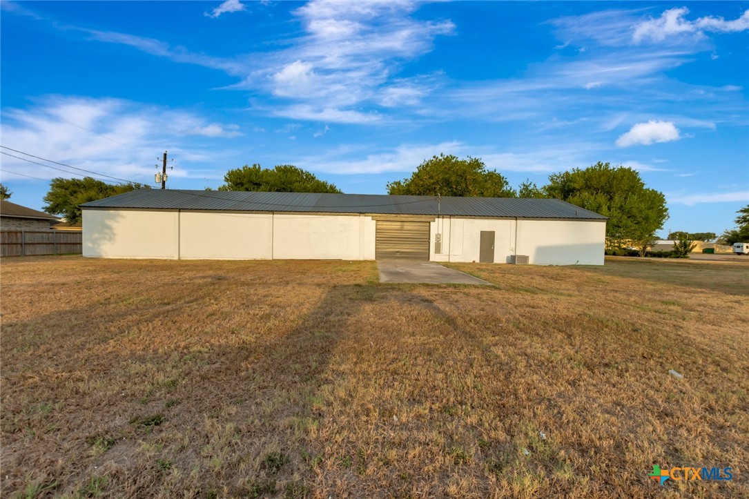 main property photo 3