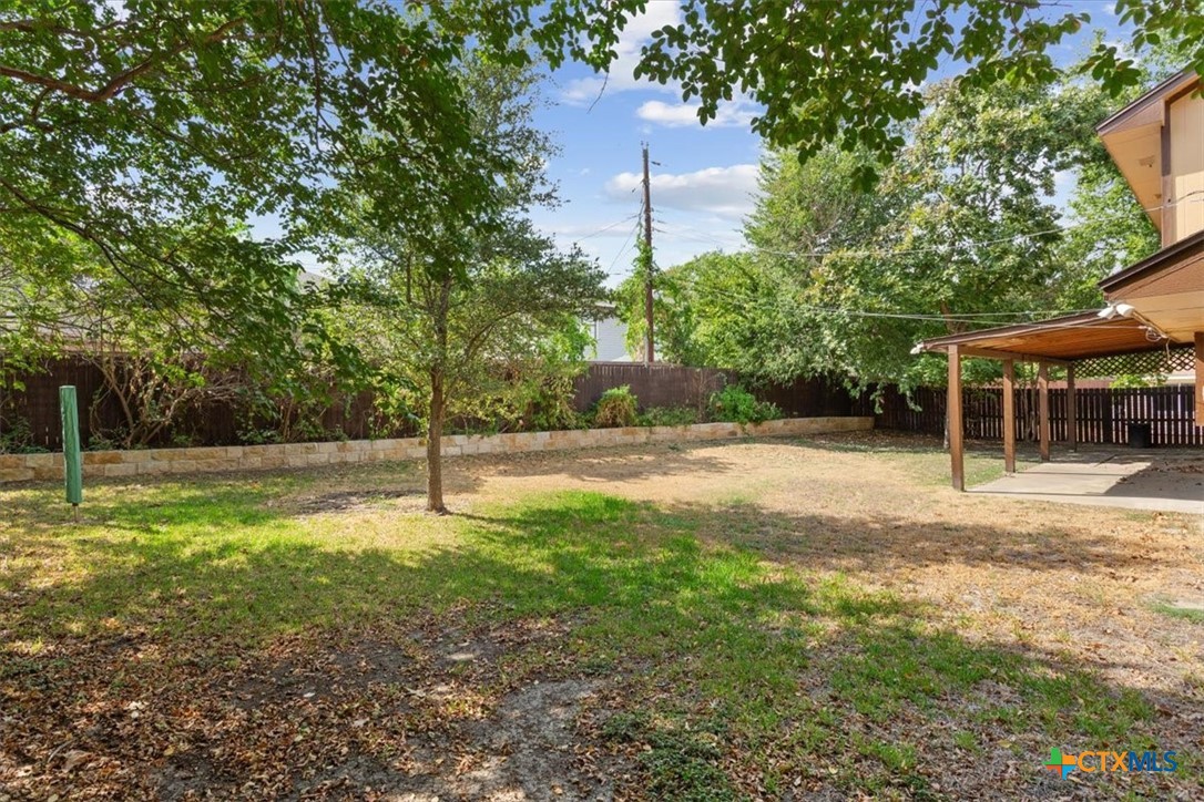 main property photo 29