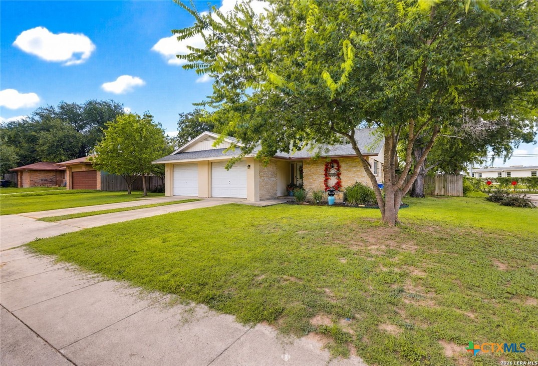 main property photo 13