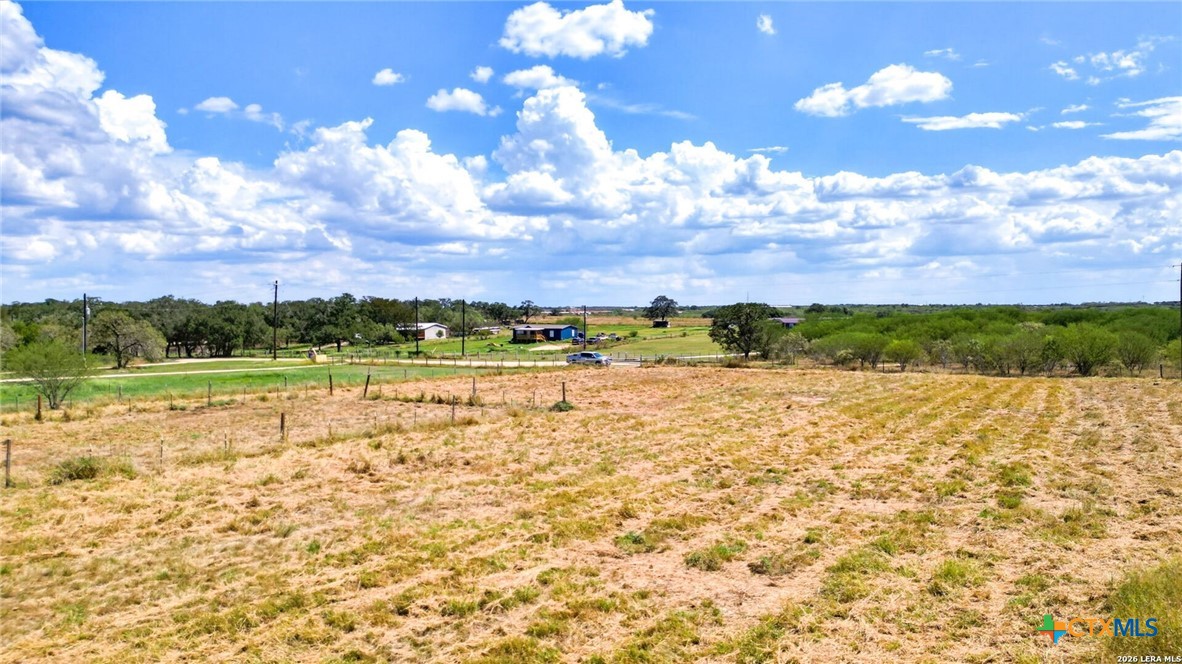 main property photo 11