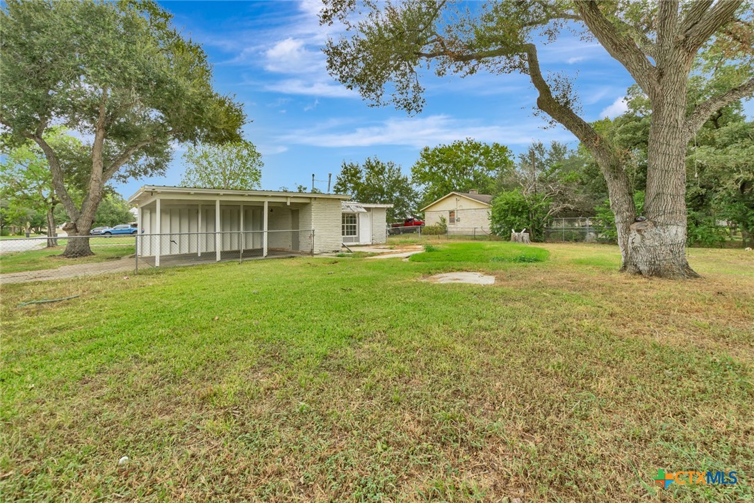 main property photo 38