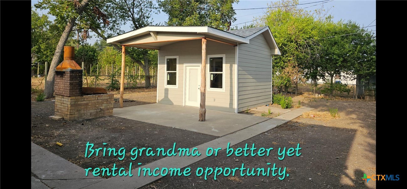 main property photo 2