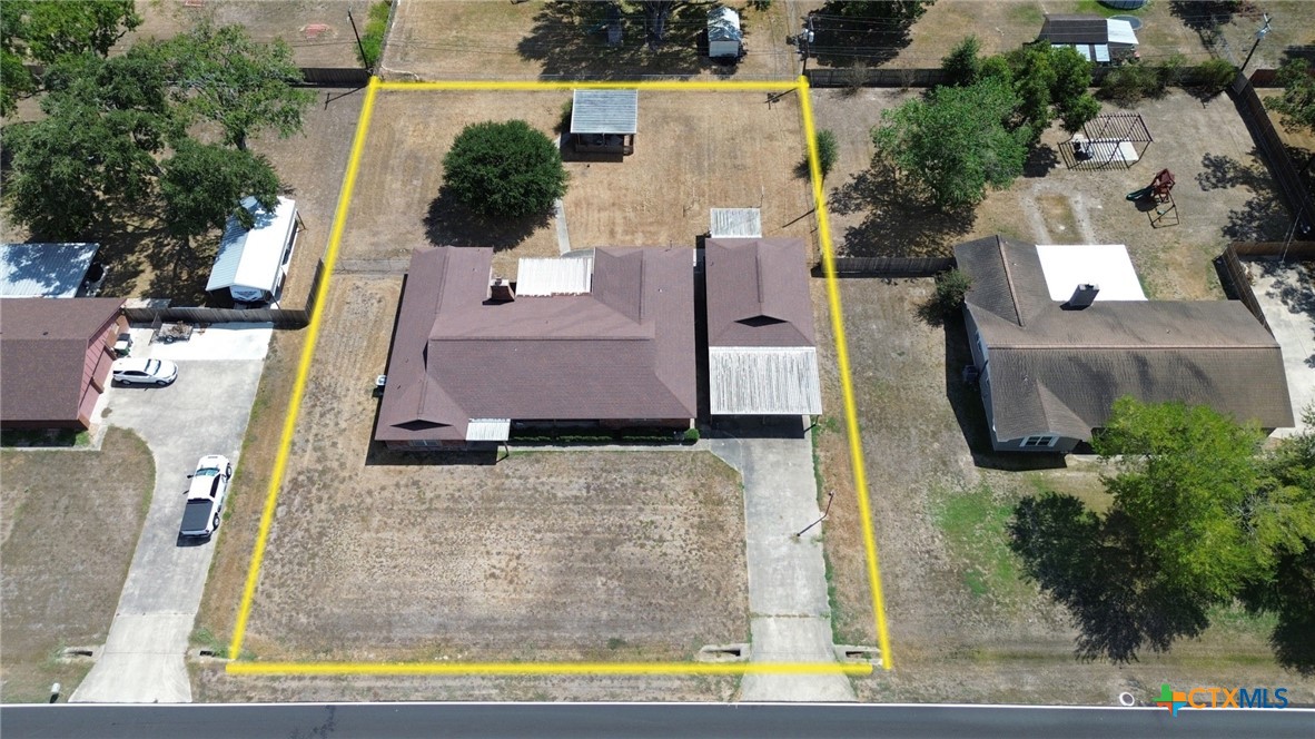 main property photo 38