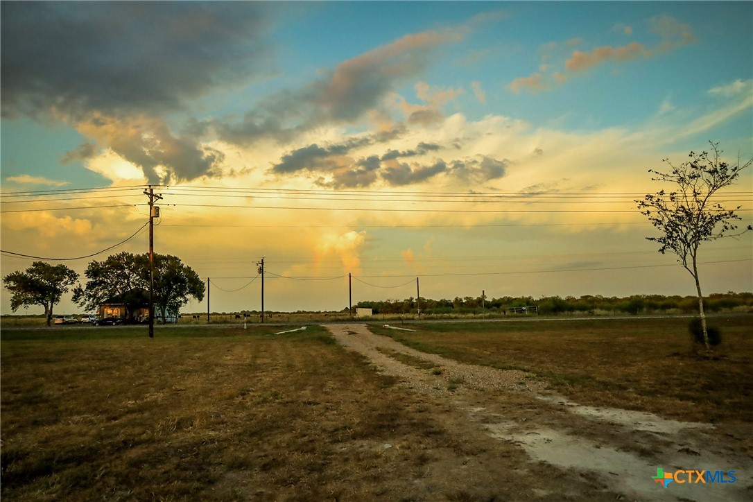 main property photo 28