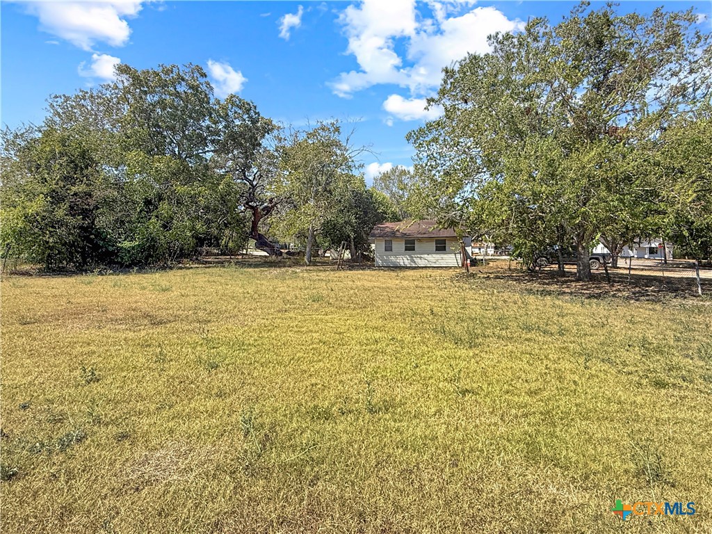 main property photo 14