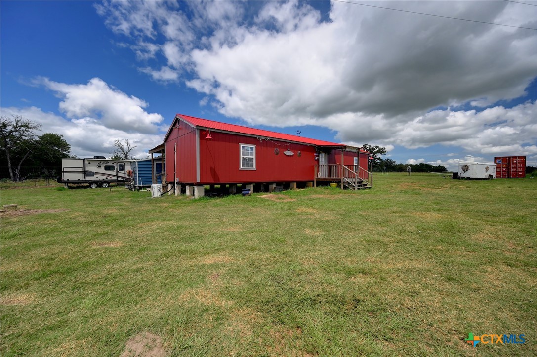 main property photo 10