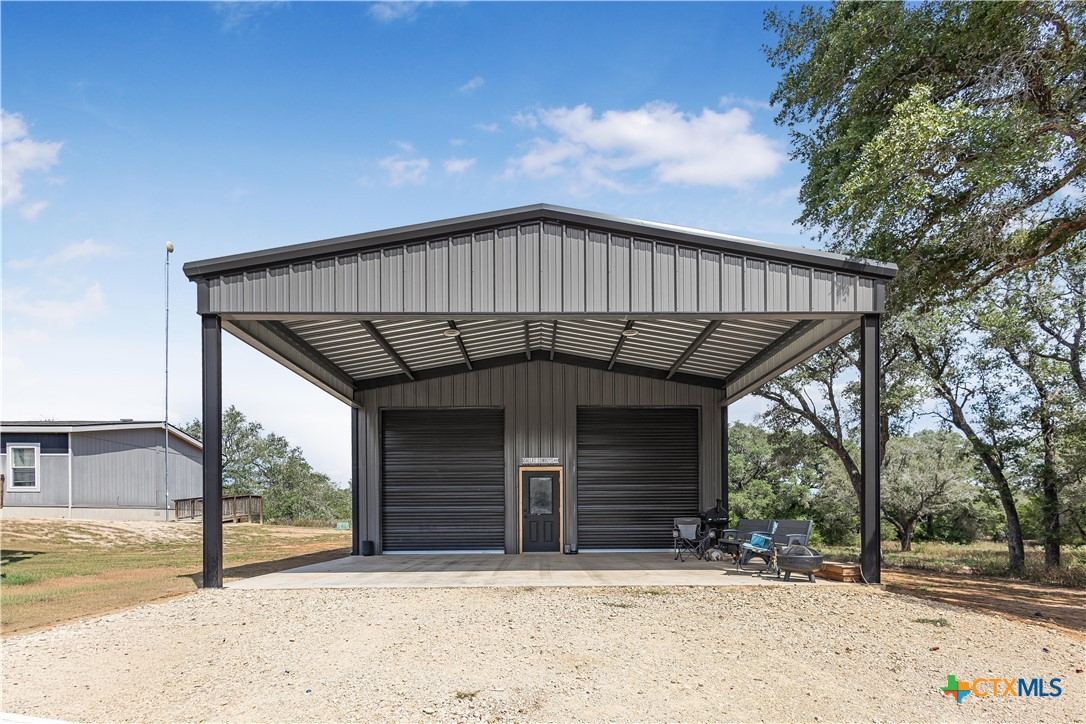 main property photo 15