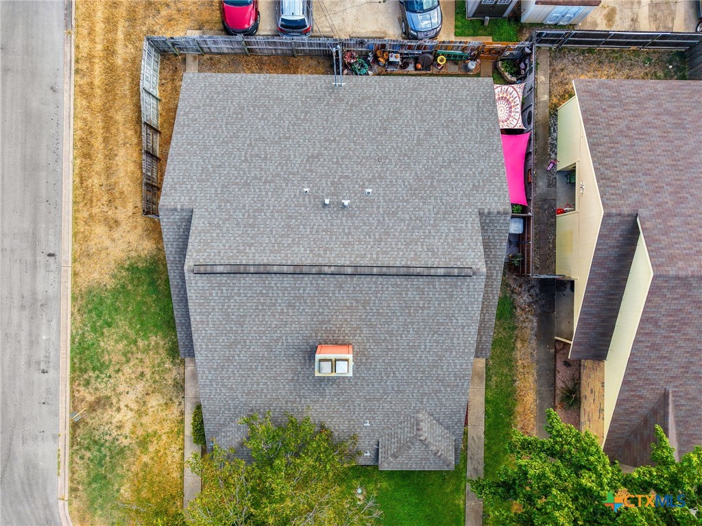 main property photo 30