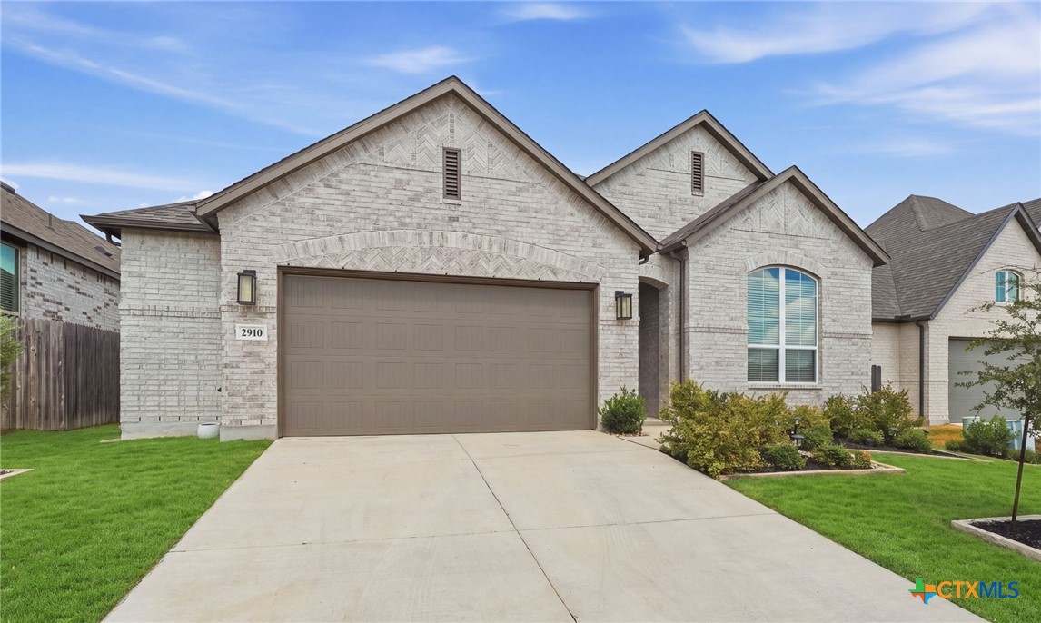 main property photo 47