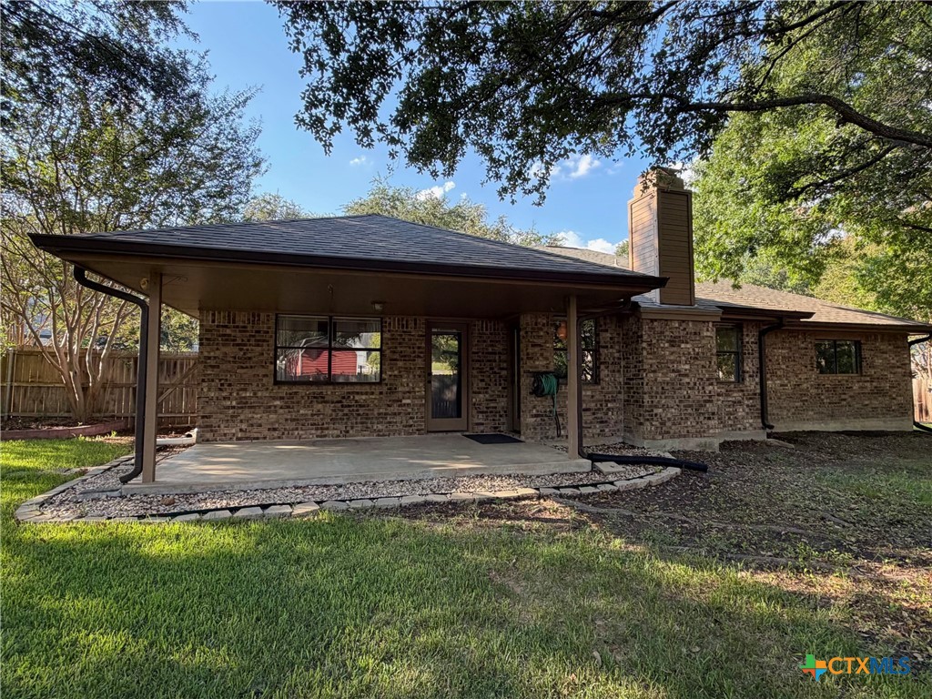 main property photo 19