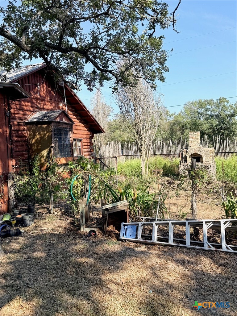 main property photo 12