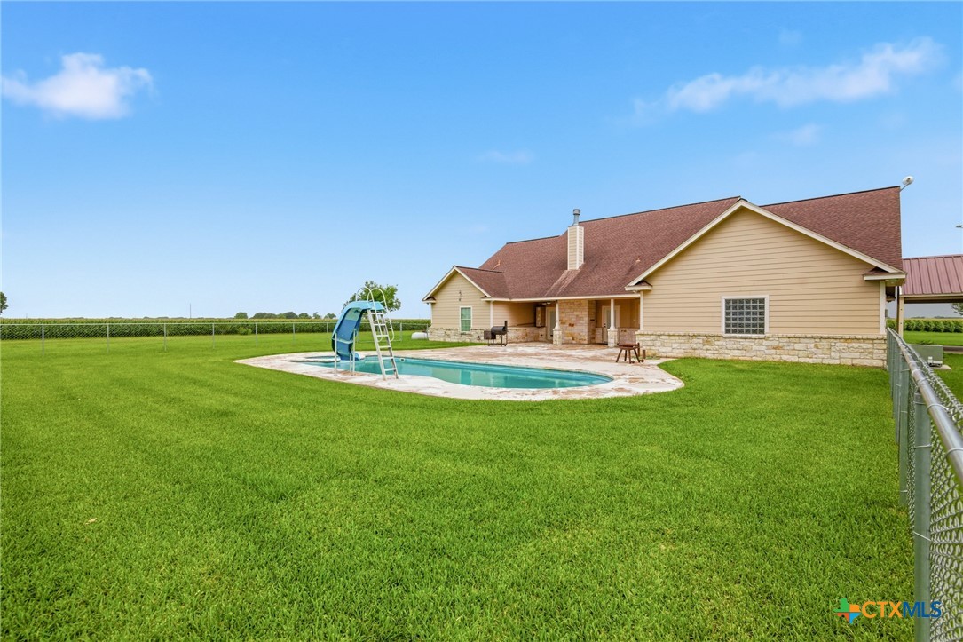 main property photo 36