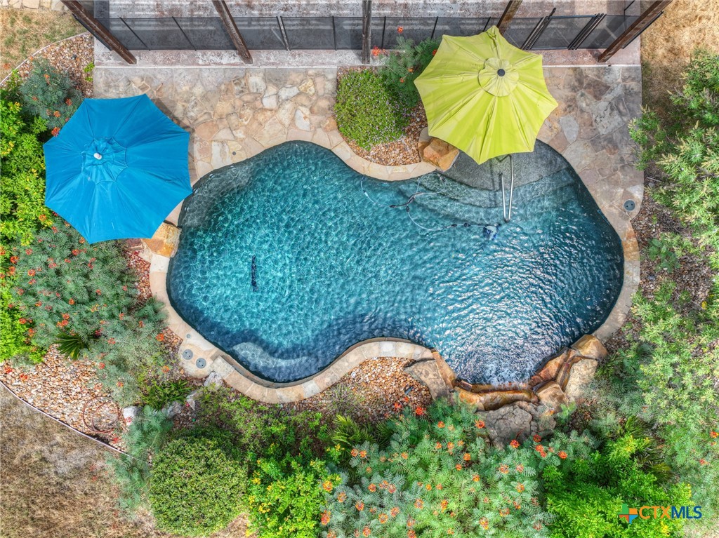 main property photo 36