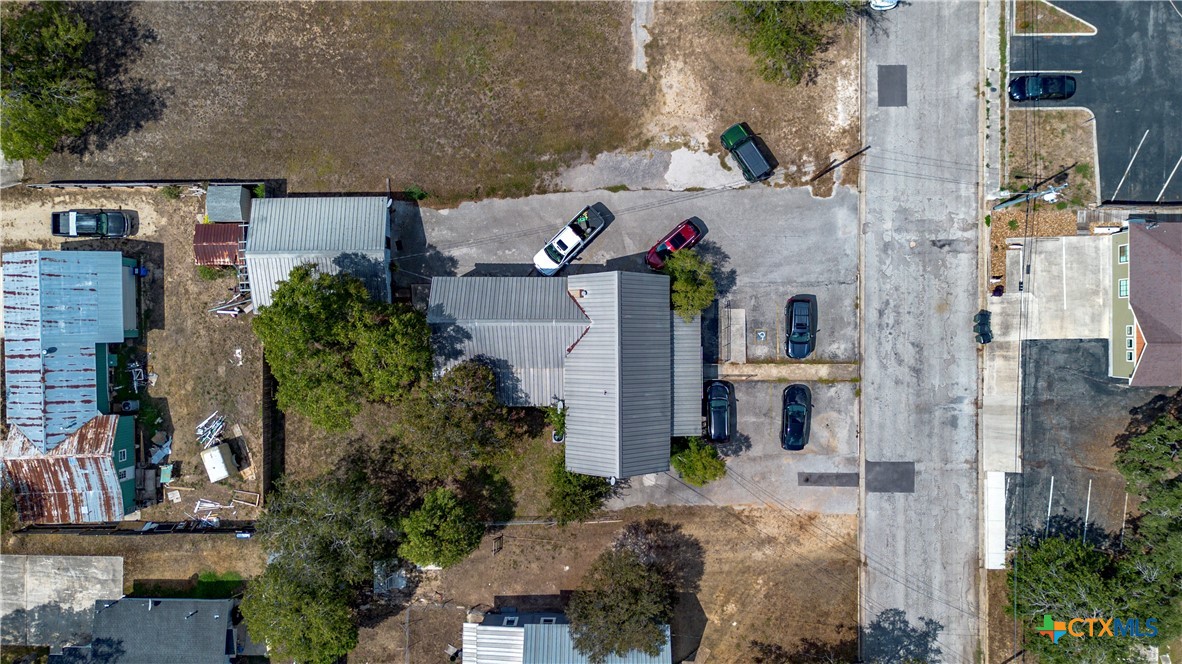 main property photo 25