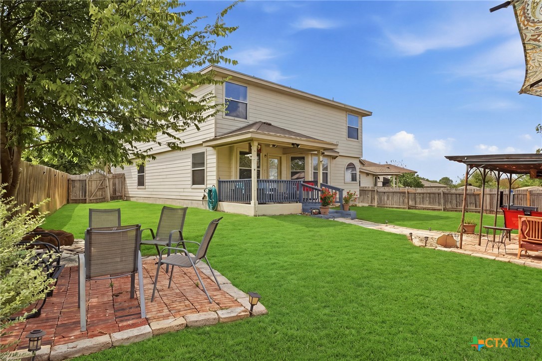 main property photo 39