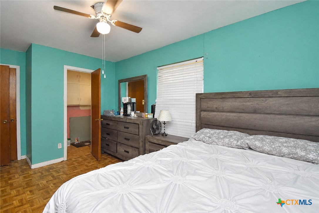 main property photo 11