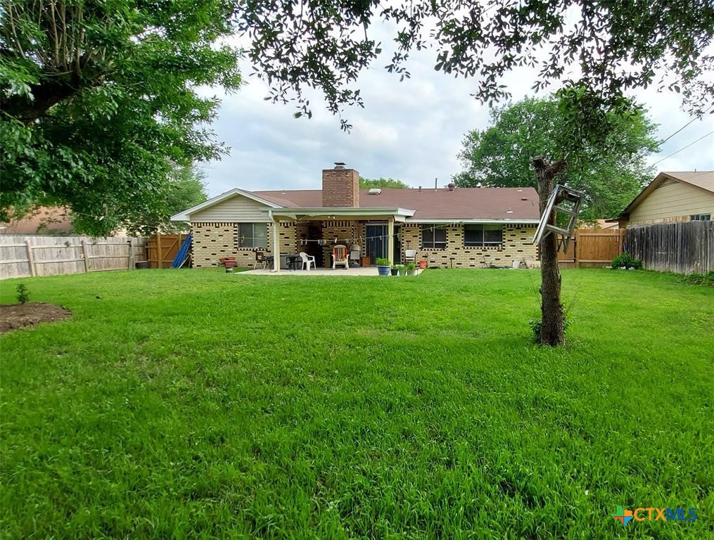 main property photo 13