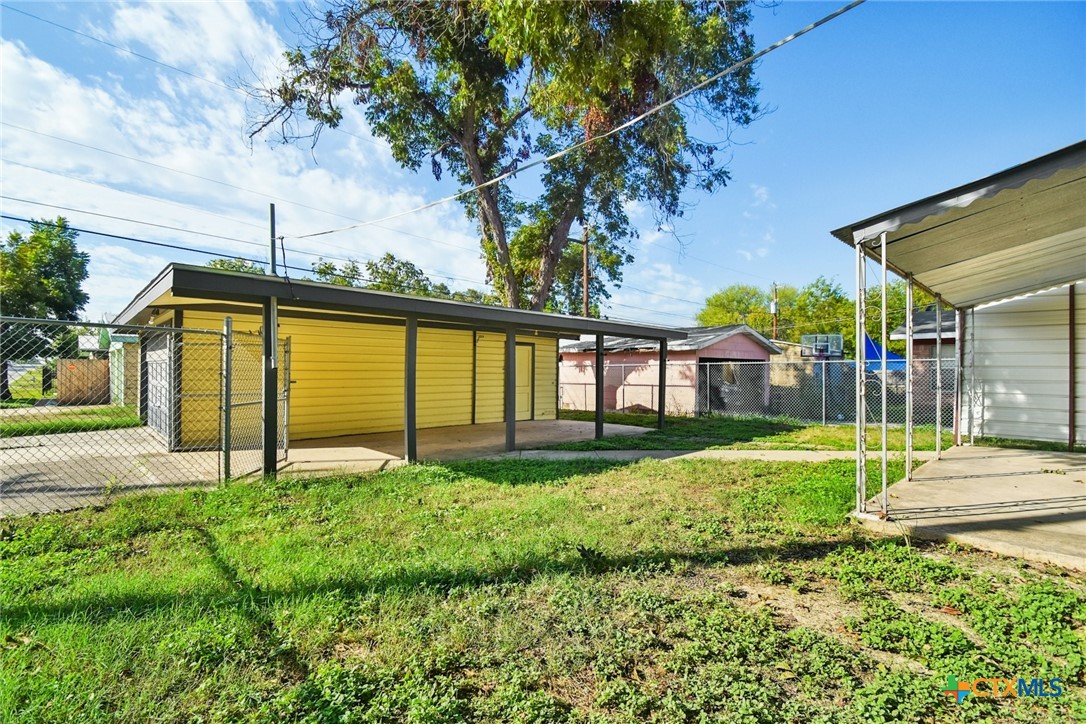 main property photo 24