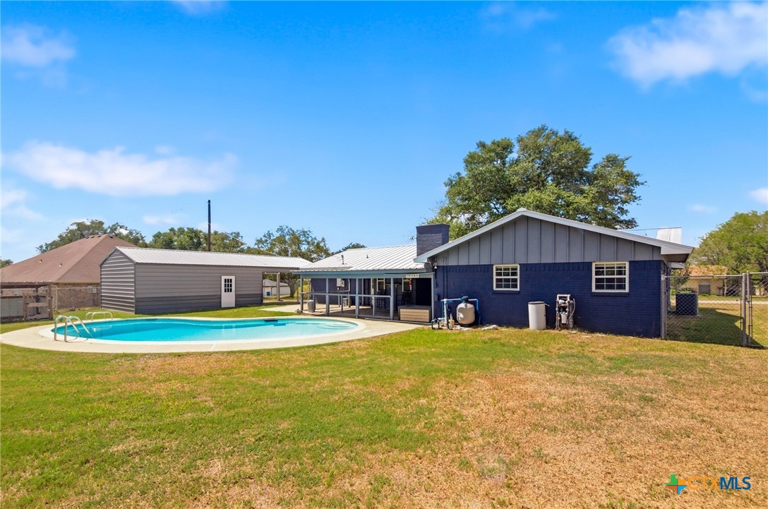 main property photo 22