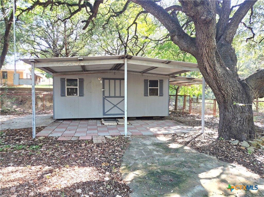 main property photo 24