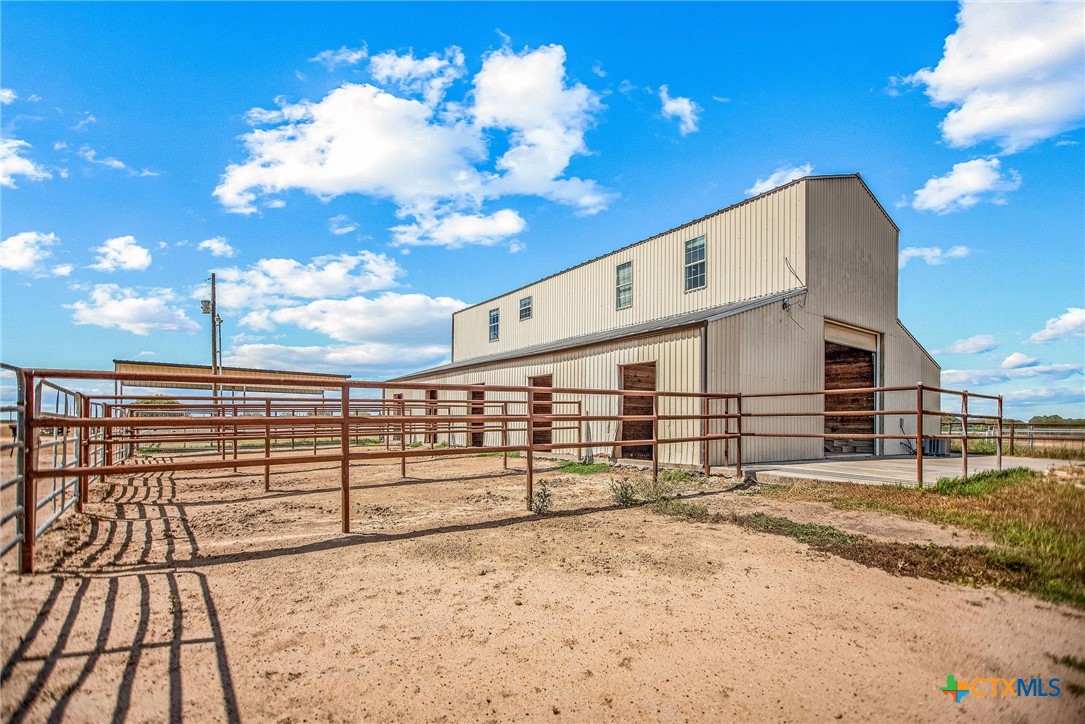 main property photo 41