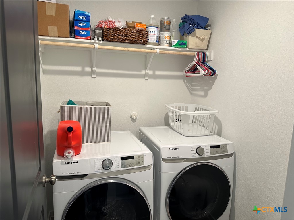 main property photo 10